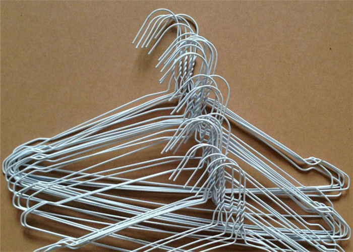 AntirostPulverKleiderbügel/DrahtKleiderbügel mit Nuten machen
